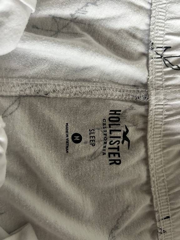Pantaloni: Hollister Shorts Gr. M – Usato da Willisau venduto da Geissbock11 2