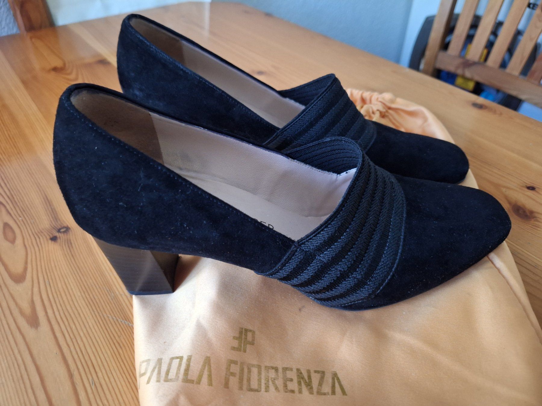 Kaiser Scarpe da donna: Escarpins noirs Peter Kaiser en daim, taille 38 – Usato da Kloten venduto da flo_r5hm 2