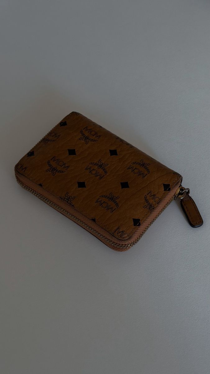 Mcm Portafogli: MCM Wallet Veritas – Usato da Grabs venduto da smzuellig
