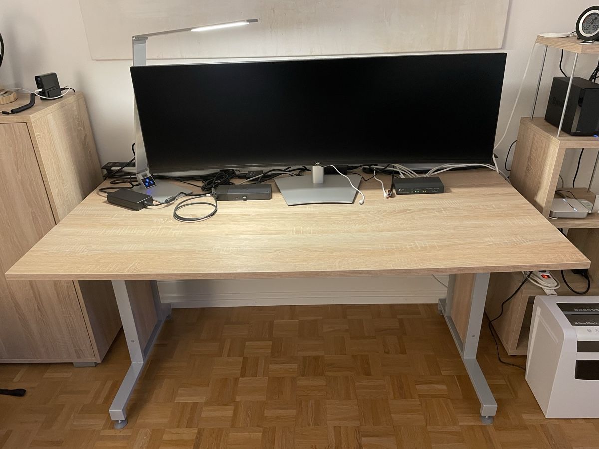 Scrivanie: Schreibtisch 160x80 cm – Usato da Baden venduto da pierre991lfb
