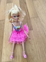 Barbie Puppe in pinkem Kleid mit Schuhen guter Zustand
