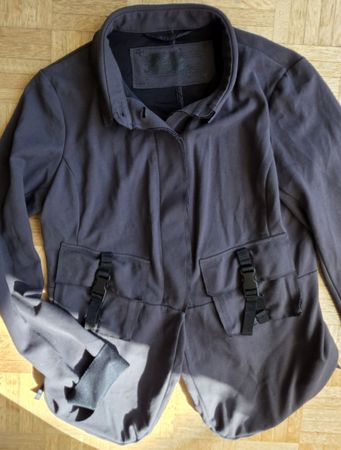 veste /gilet taille L gris