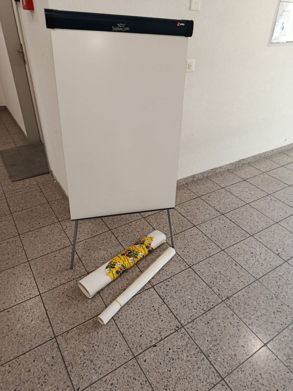 Chevalets: Flipchart – D'occasion à Erlinsbach SO par kusischnusi
