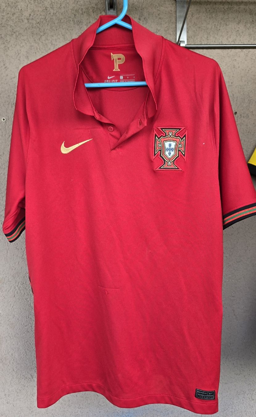 Canottiere & Pantaloni: Trikot  – Usato da Basel venduto da con_kbf8 3