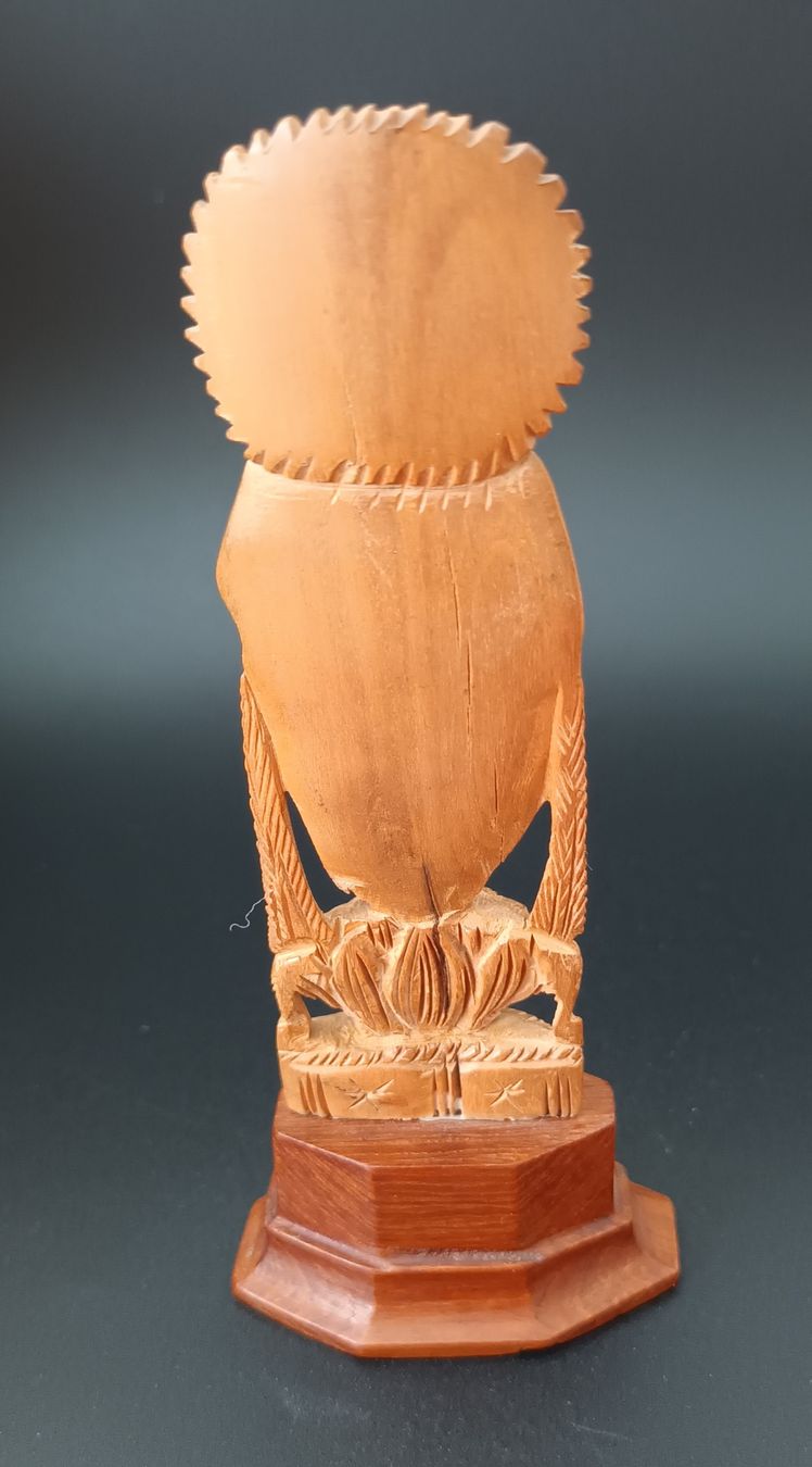 Figuren: Handgeschnitzte Buddha-Figur aus Kadamholz  – Gebraucht aus Allenwinden von pro_nmg9 2
