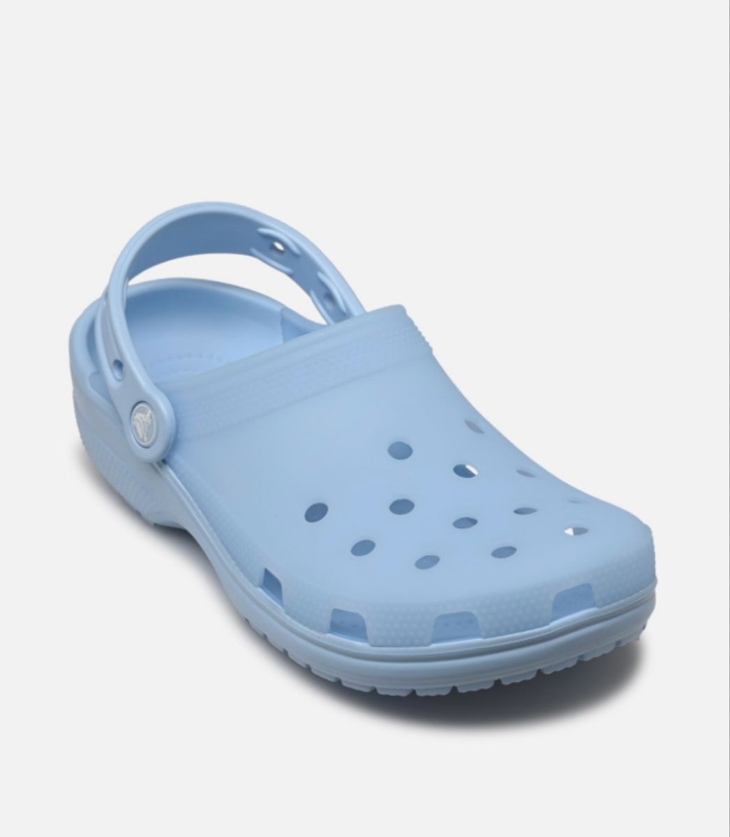 Crocs Herrenschuhe: Crocs Taille 37/38 – Neu und originalverpackt aus Orbe von D-stockFactory-Orbe 1