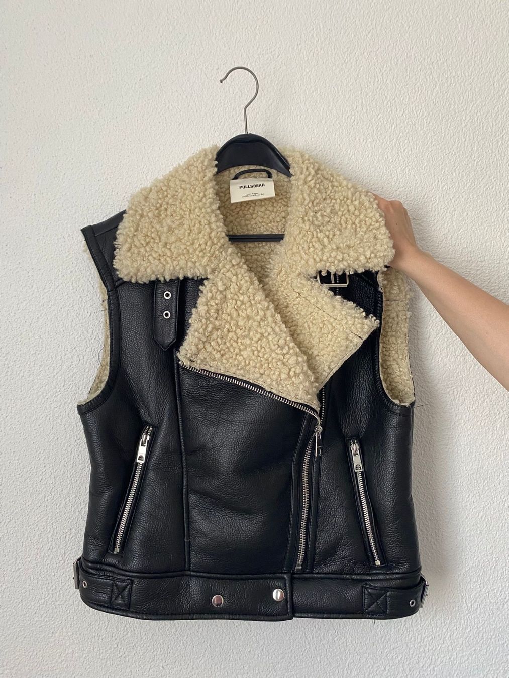 Pull&Bear Gilets & Westen: Gilet – Gebraucht aus Menznau von cle_j2js