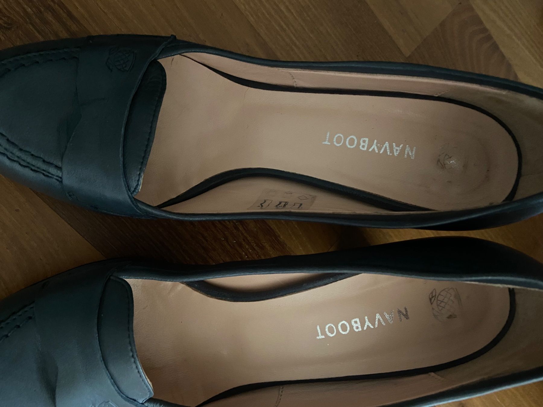 Navyboot Scarpe da donna: Navyboot Lederschuhe – Usato da Unterengstringen venduto da bar_rh5f 3