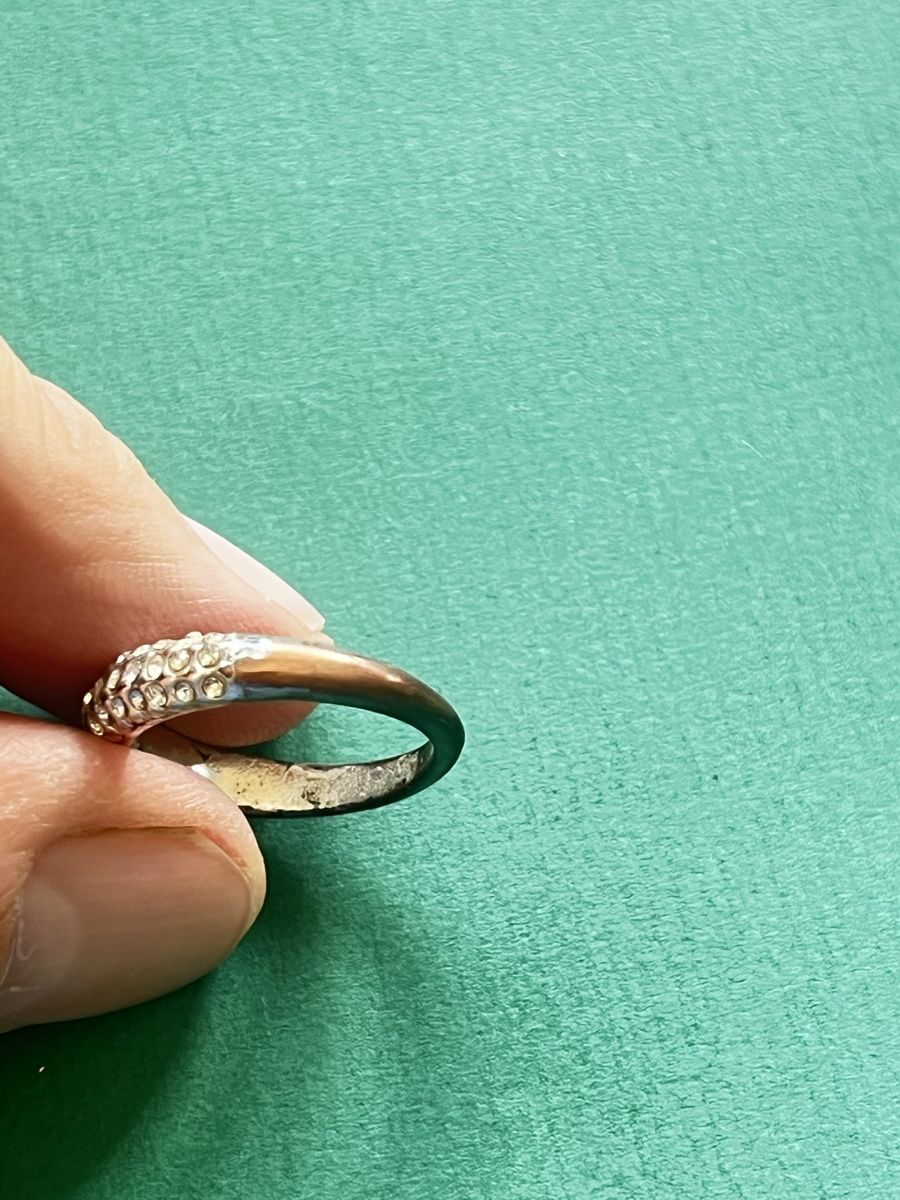 Anelli: Metal und Weiss Ring  – Usato da Laufen venduto da Trendmarket 3