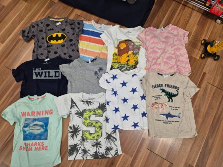 5 Tshirt nach Wahl 122y/128 B13
