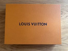 Louis Vuitton Schachtel