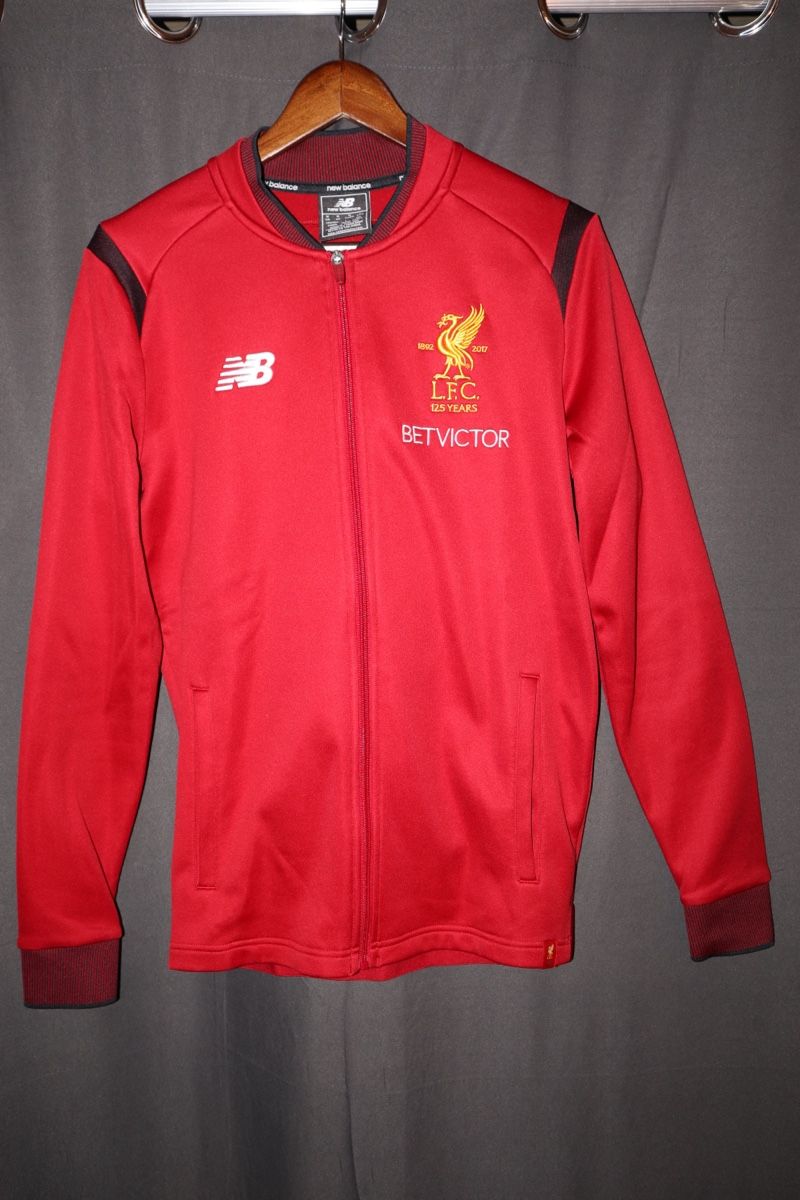 New Balance Giacche: Bomber LiverpoolFC YNWA - taille M – Usato da Delémont venduto da tynwa