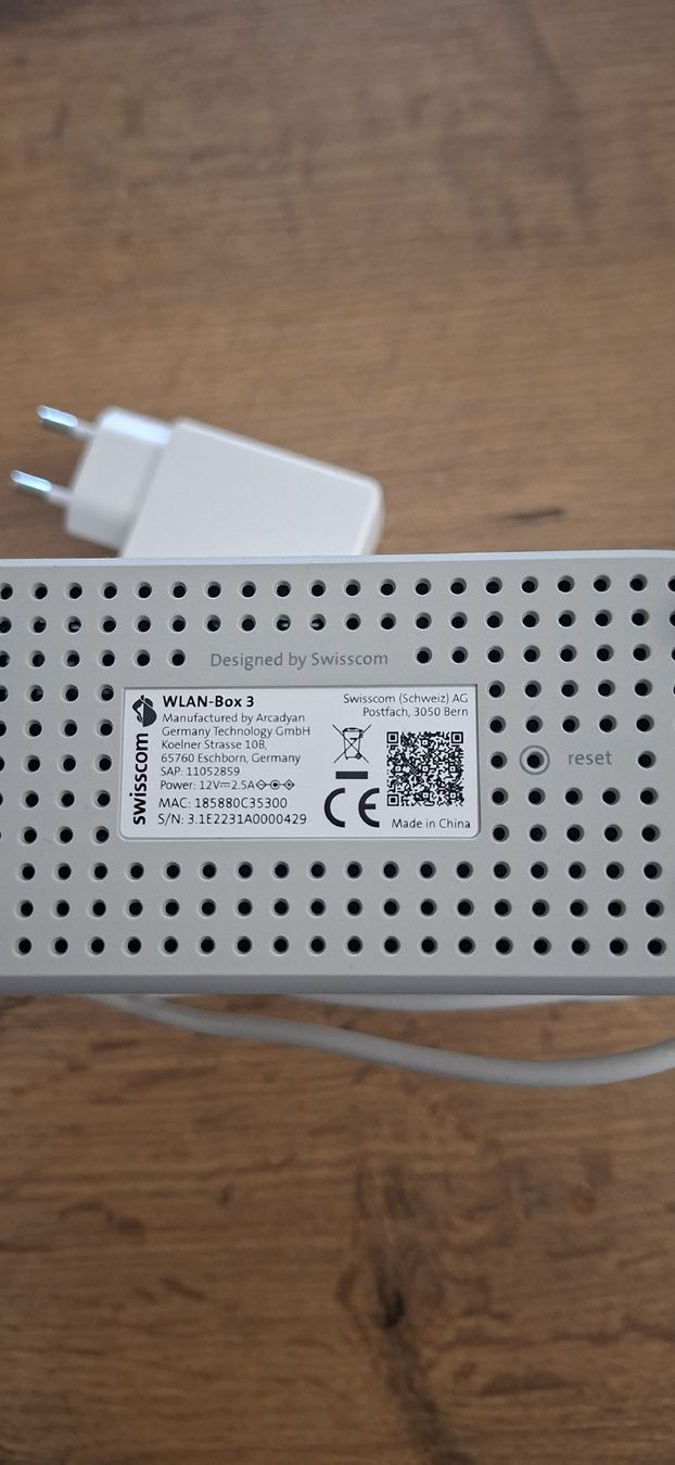 Swisscom Modem & Router: WLAN BOX 3 Swisscom – Usato da Spreitenbach venduto da Sternwandler 1
