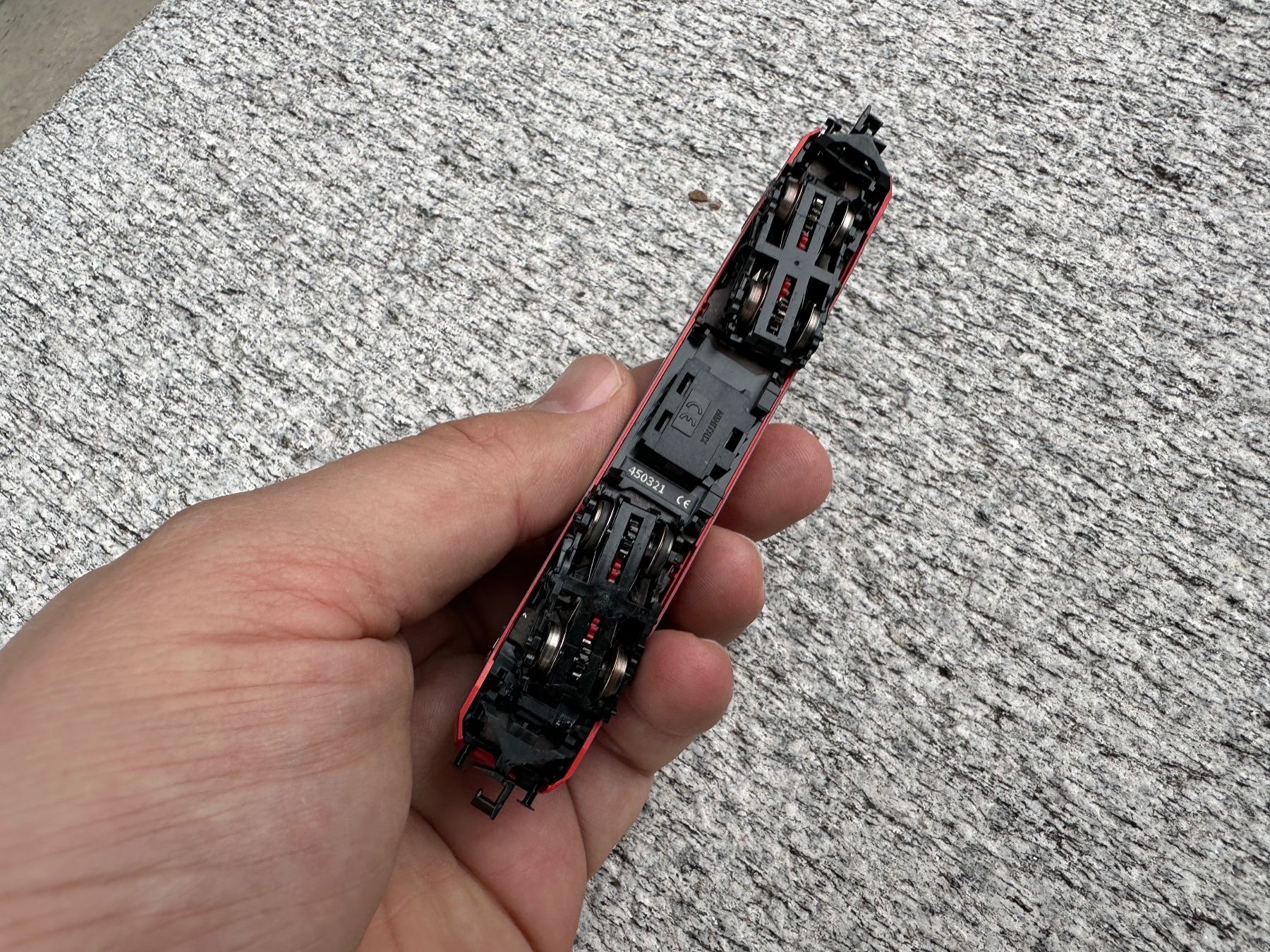 Trix Modellini di ferrovie: Minitrix Spur N E-lok BR 152 DB 12762 – Usato da Chiasso venduto da Carrara-Modellismo 4