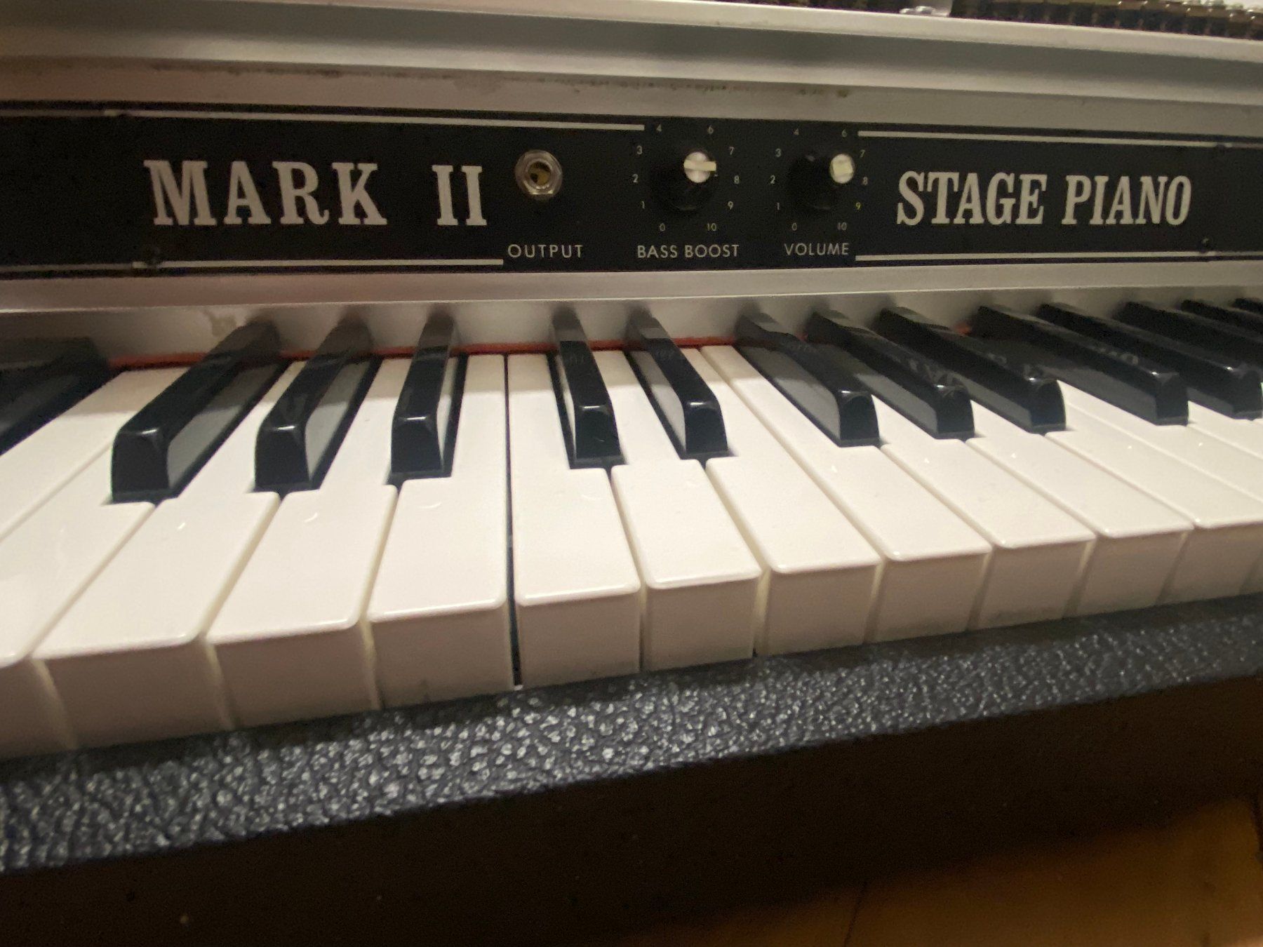 Rhodes Strumenti musicali: Fender Rhodes MKII 73 – Usato da fribourg venduto da lesteffou 3