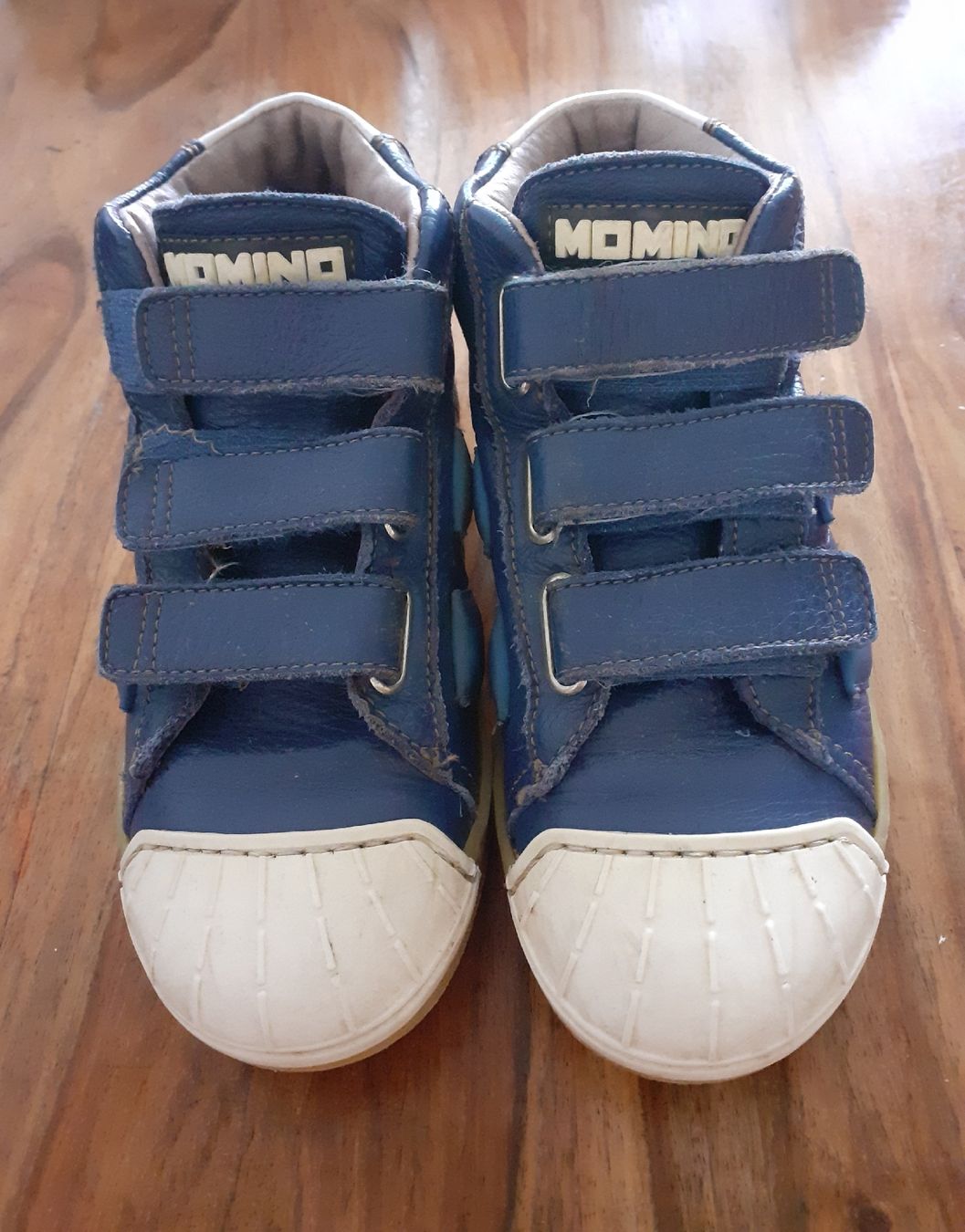 Scarpe per ragazzi: Momino Leder Sneaker Gr.30 – Usato da Tägerwilen venduto da abracadabra1411