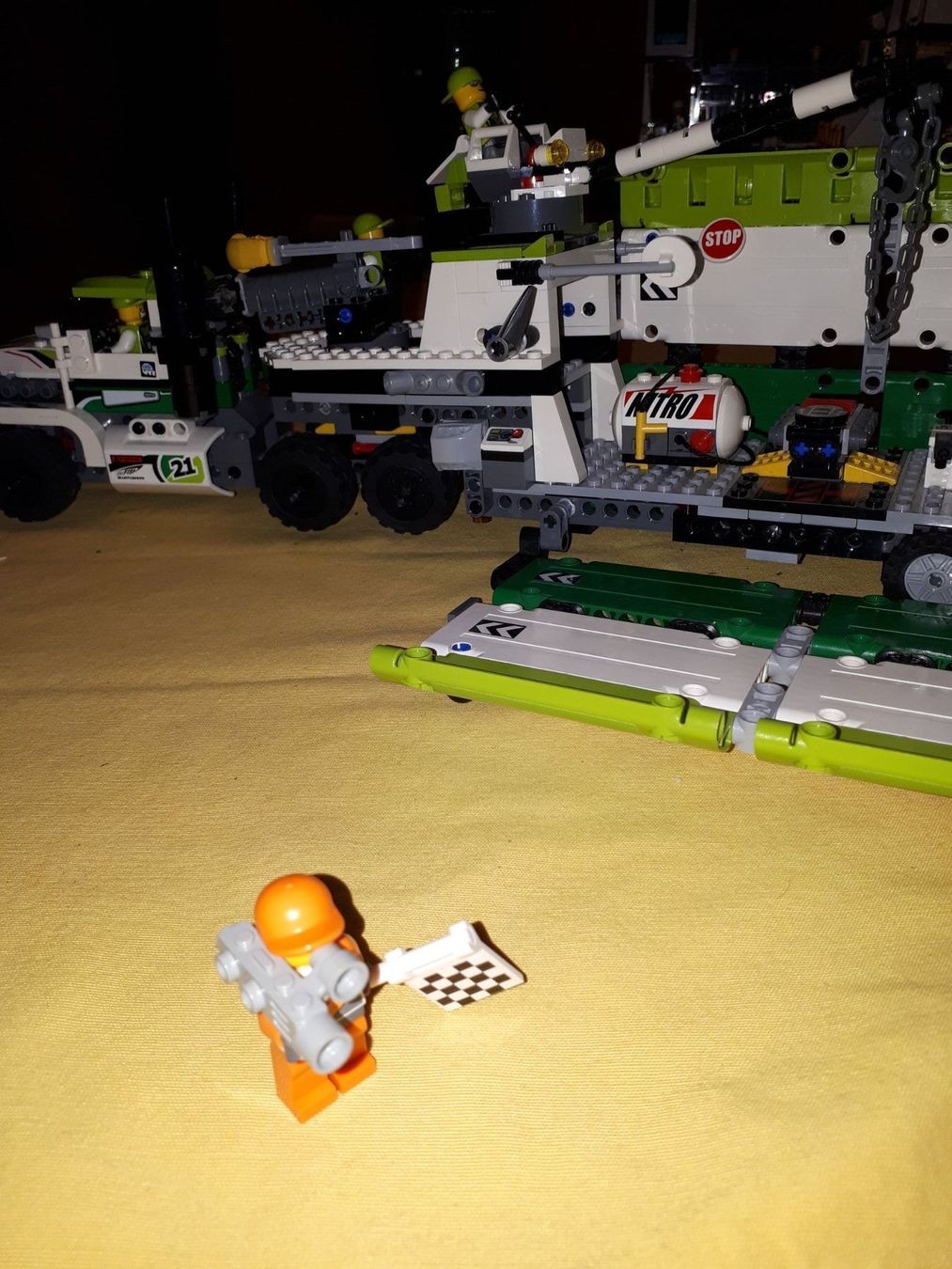 Lego Baukästen: Lego World Racers 8864 – Gebraucht aus Renan BE von Canard6 2