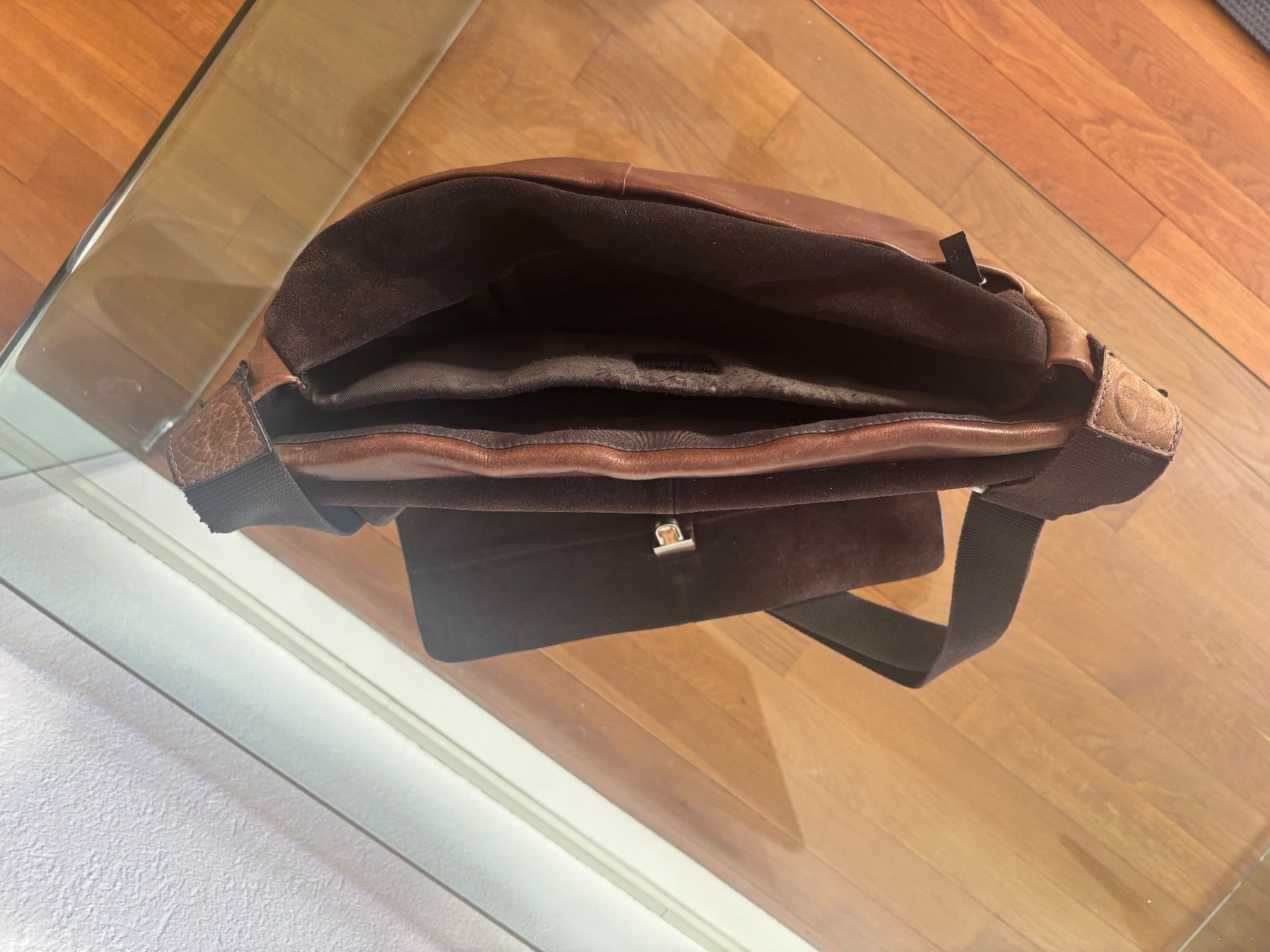 Strellson Taschen: Strellson Tasche aus Leder – Gebraucht aus Bern von 81guggi 2