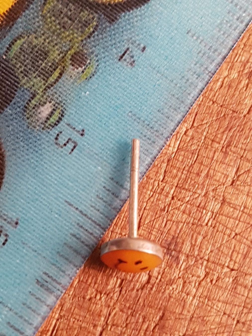 Orecchini pendenti & Orecchini a lobo: Ohrstecker Smiley orange – Usato da Ettingen venduto da Maranathatalitha 3