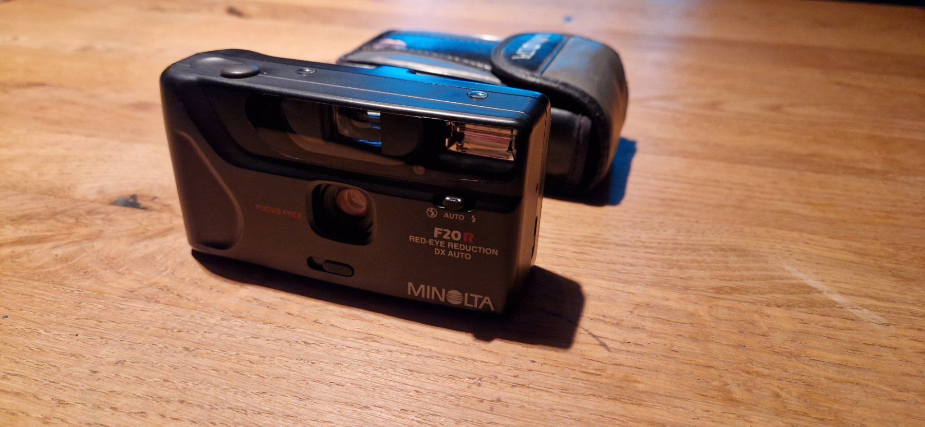 Riva Kamera: Minolta F20R Kleinbild Analogkamera – Gebraucht aus Zürich von Lina049 5
