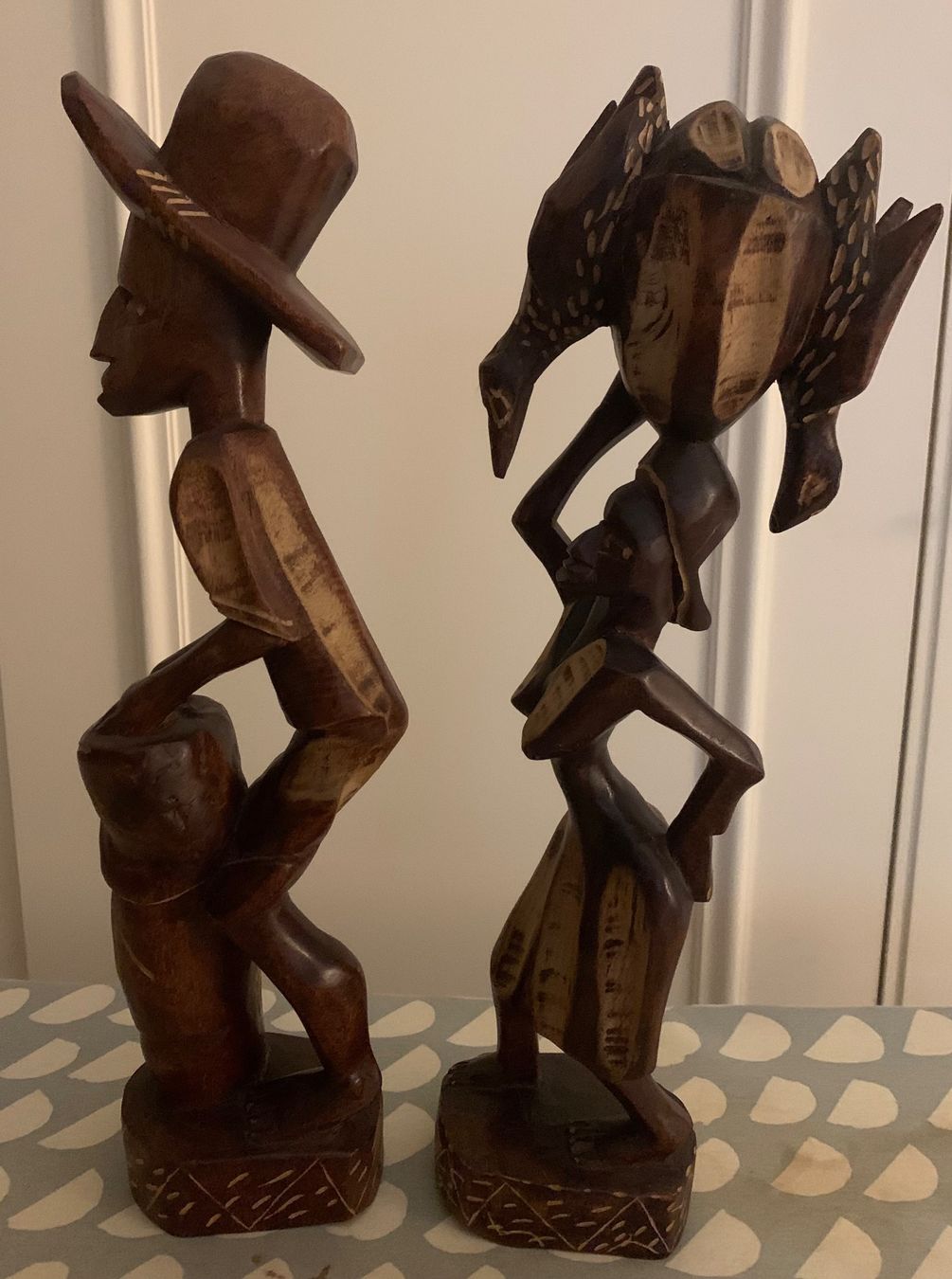 Sculptures & Statues: Deux statuettes en bois sculpté artisanat – D'occasion à thonex par begochiqui 4