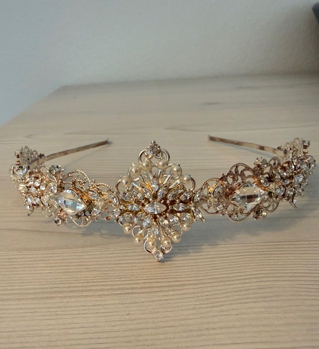 Accessori per capelli: Efrat Cassouto Diadem – Usato da Stäfa venduto da Yardy 2