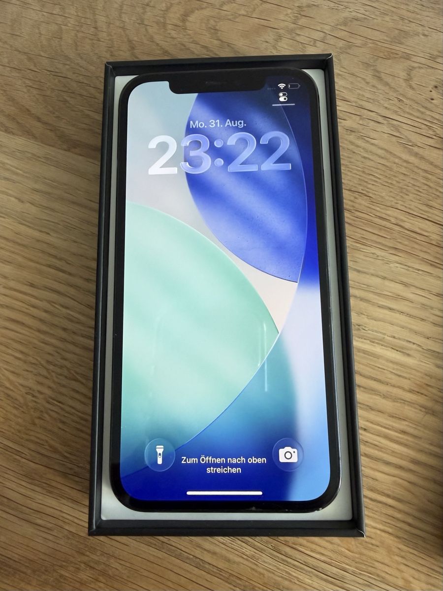 Apple Portables: iPhone 12 Pro Pacific Blue 256GB – Défectueux à Köniz par Subway78