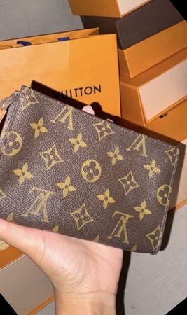 Louis Vuitton Pochette Cosmetic Pouch Monogram Canvas