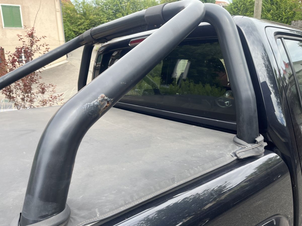 VW Automobili: VW Amarok 2.0 TDI DSG Dark Label – Difettoso da Ermensee venduto da SchallerHUF 5