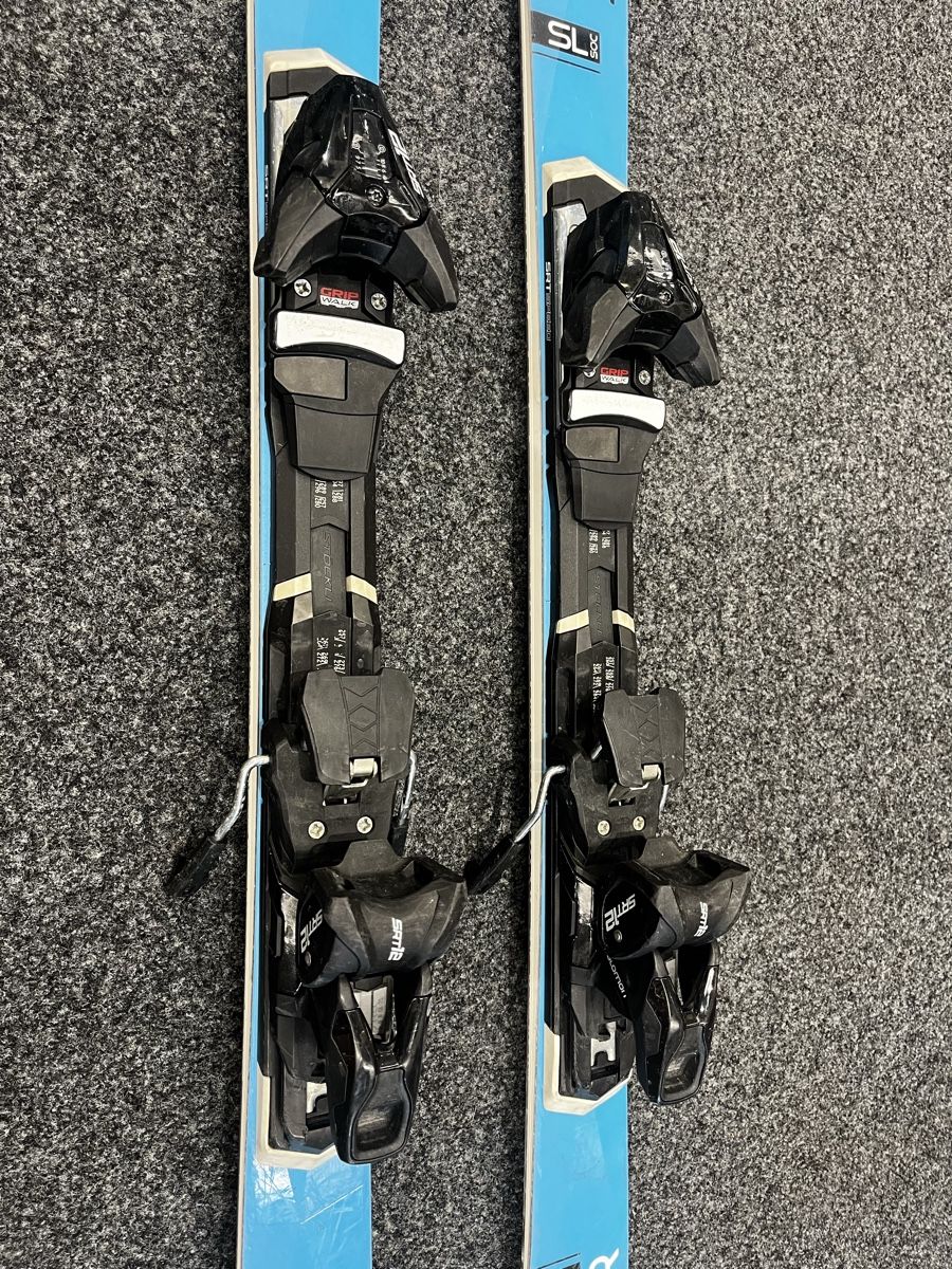 Stöckli Sci: Stöckli Laser SL 160cm – Usato da Fehraltorf venduto da jdi_zmf8 2