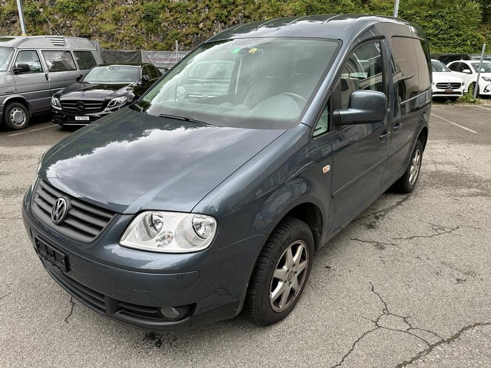 VW CADDY LIFE 1.9 TDI 4 MOTION 7 PLÄTZER, AHK 1'500 KG