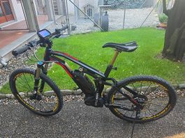 Vendo   MOUSTACHE SAMEDI 45km/h  A 3800.- CHF TRATTABILI