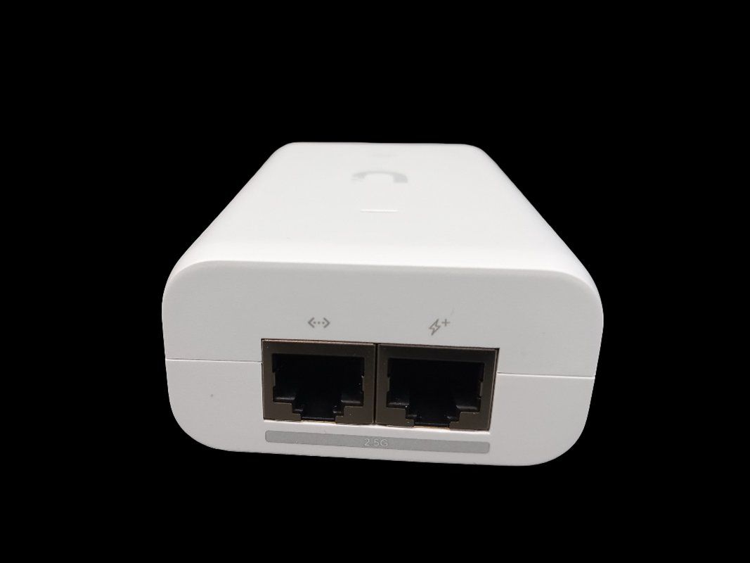 Unità & Adattatore: PoE + Adapter – Usato da Hünenberg venduto da Restwert_Zug 3