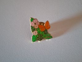 Pin Ricola