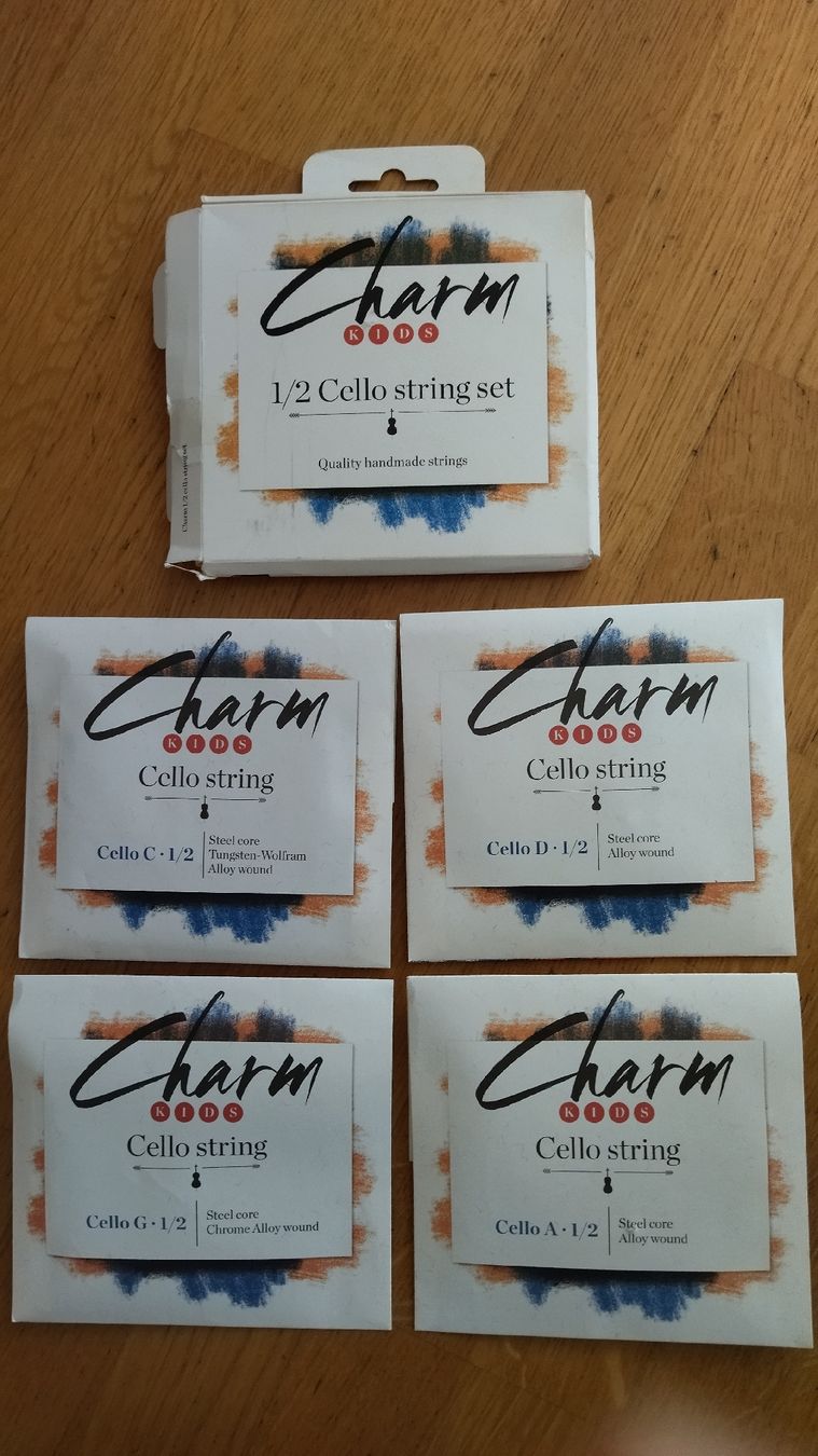 Strumenti musicali: Charm 1/2 Cello Saiten Set gebraucht – Usato da Birsfelden venduto da elcaballero_carmelo