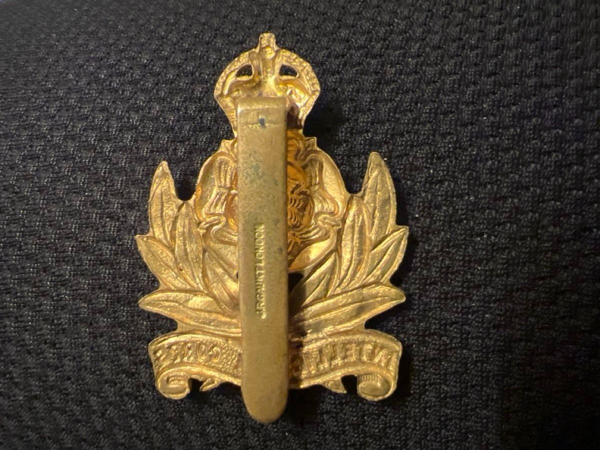 Placchette & Badge: Originale seltenes Intelligence Corps Mützen-Abzeichen – Usato da Reinach BL venduto da Dahoo 1