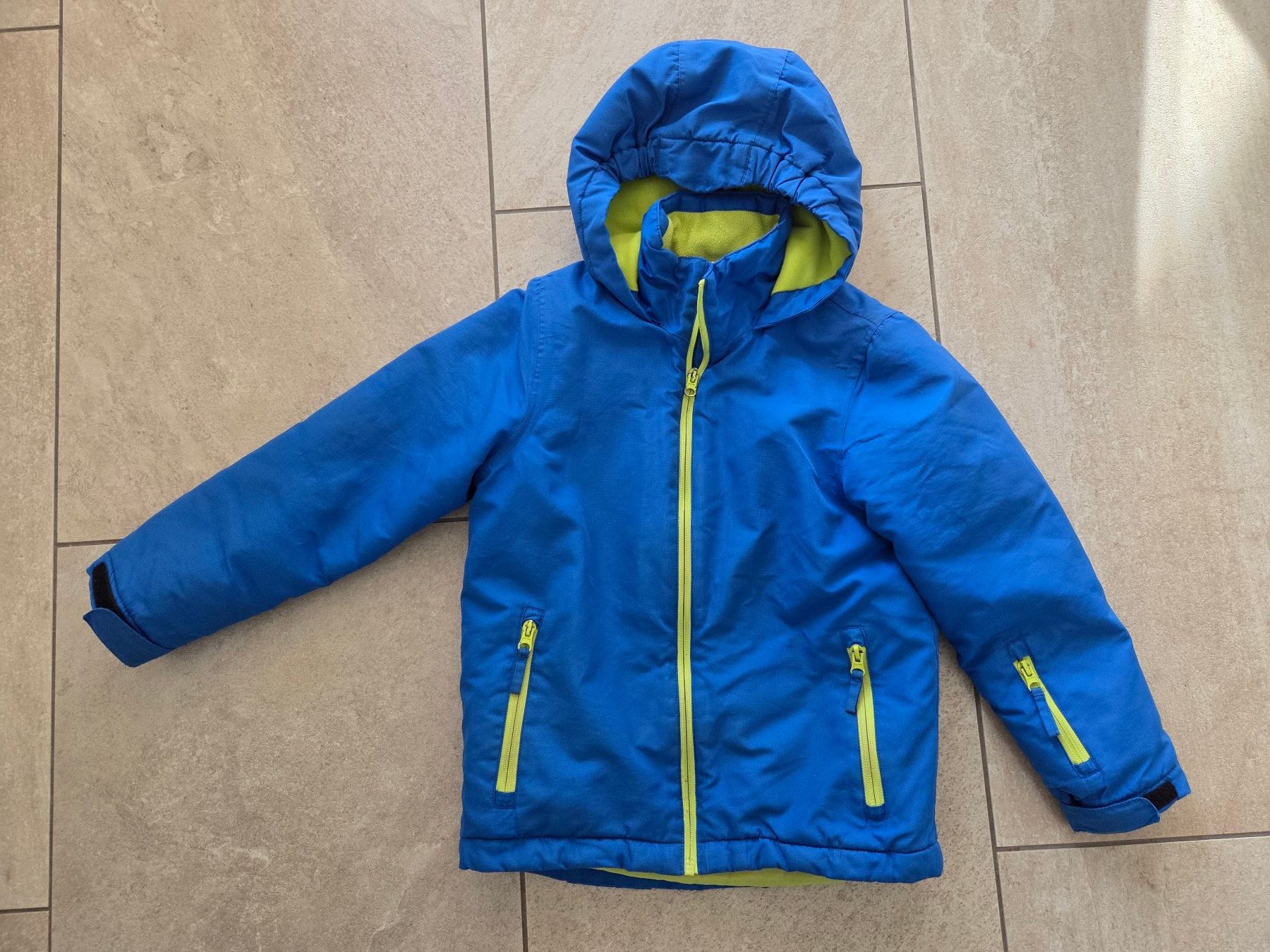 Giacche & Cappotti: Winterjacke Gr. 122/128 – Usato da Obergösgen venduto da sch_kwl6