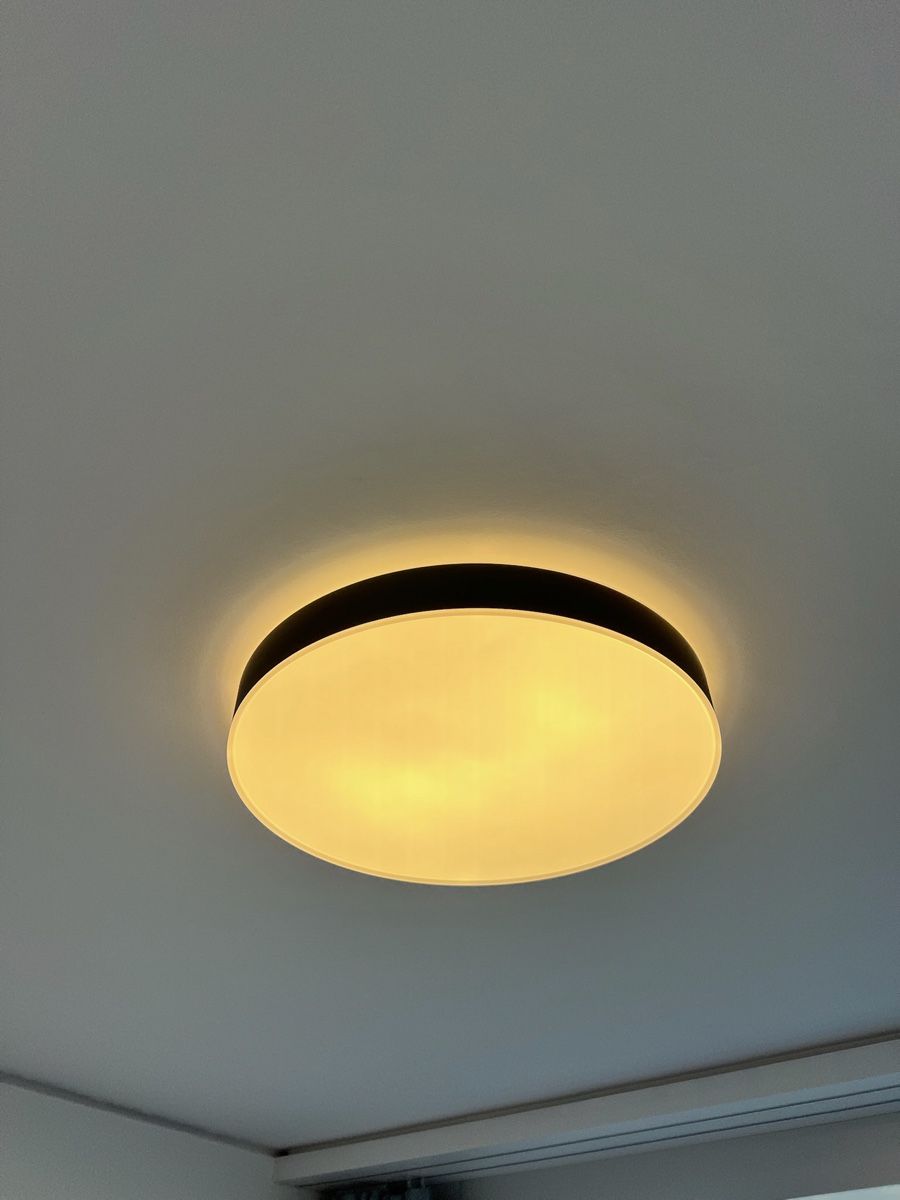 Philips Kronleuchter & Deckenlampen: Deckenleuchte Philips Hue 54cm dm dimmbar - 2 Lichtfarben – Gebraucht aus Ostermundigen von Andre1210