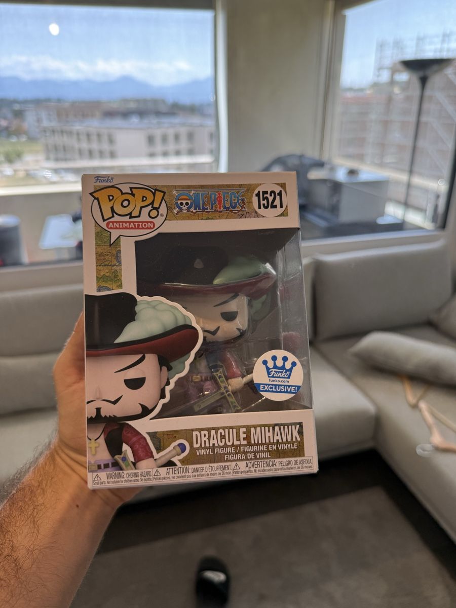Spielzeuge: Figurine Pop Dracule Mihawk – Gebraucht aus Bussigny von Marco_Tess