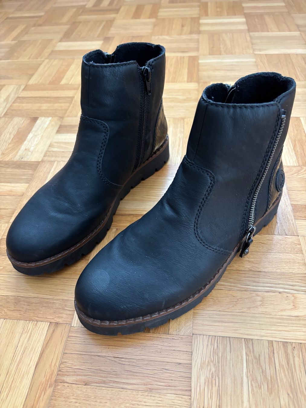 Rieker Damenschuhe: Rieker Damen Winterschuhe – Gebraucht aus Stans von Cesena