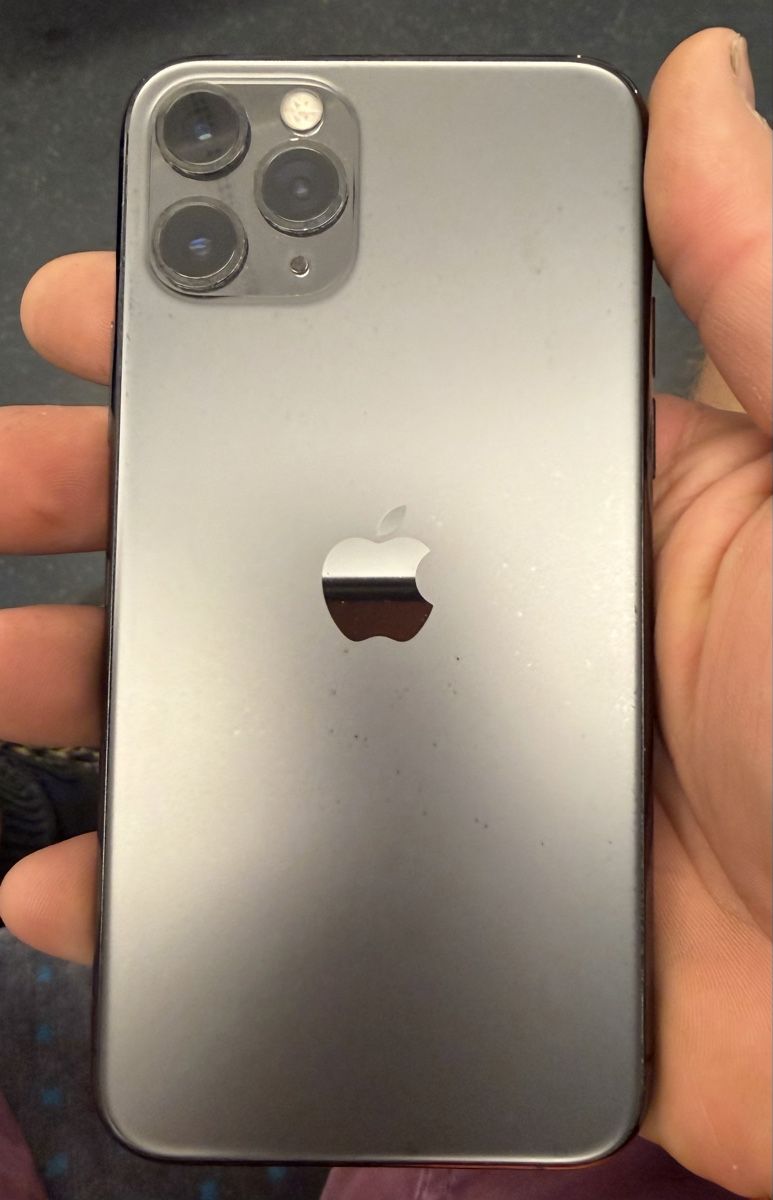 Apple Handys / Smartphones: Iphone 11 Pro 64 Gb – Gebraucht aus Winterthur von philippe_lang 1