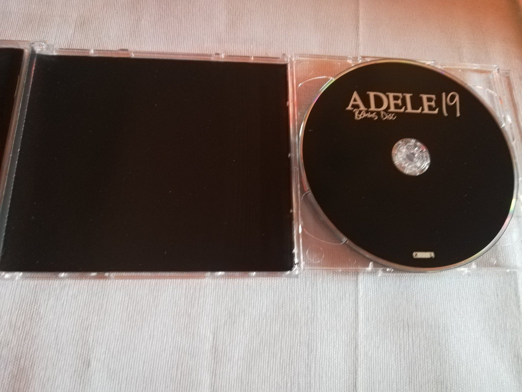 CDs: ADELE - 19 – D'occasion à Bern par Vinylsound.ch 3