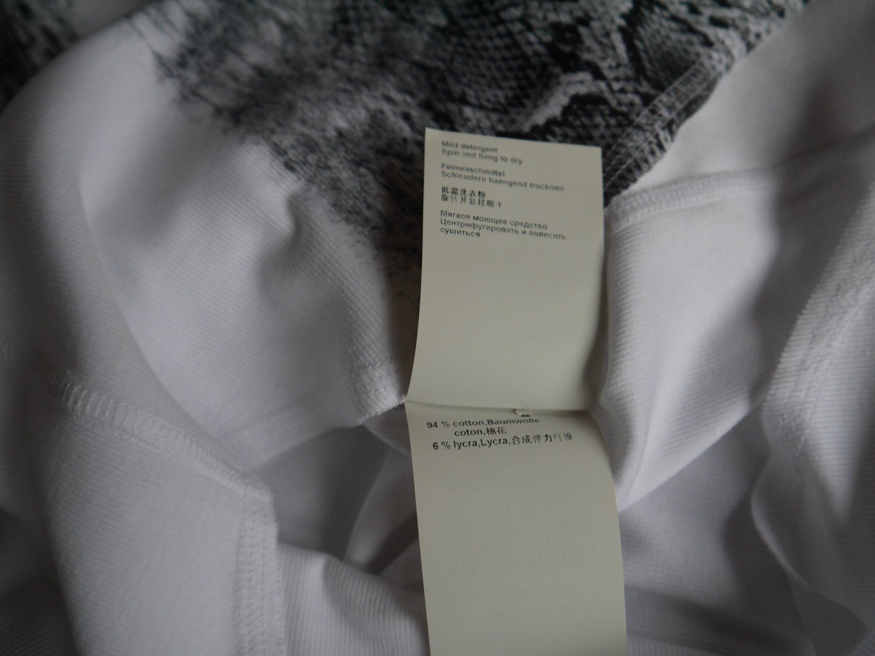 Marc Cain T-shirt: MARC CAIN / T-Shirt N3 – Usato da Hagendorn venduto da Blaf 4