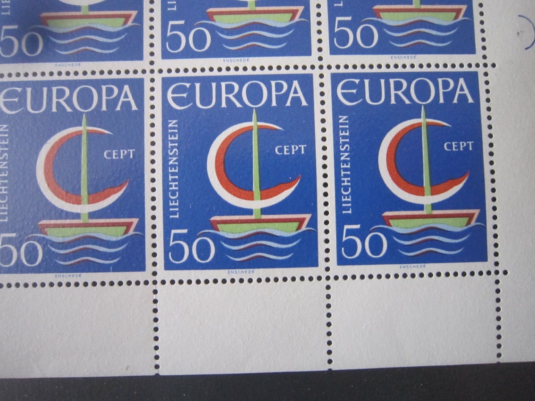 Tous les timbres: EUROPA Blöcke Lichtenstein – D'occasion à Giubiasco par sal_9j6w 1