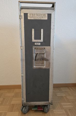 Germania Flugzeugtrolley – Atlas Bordtrolley