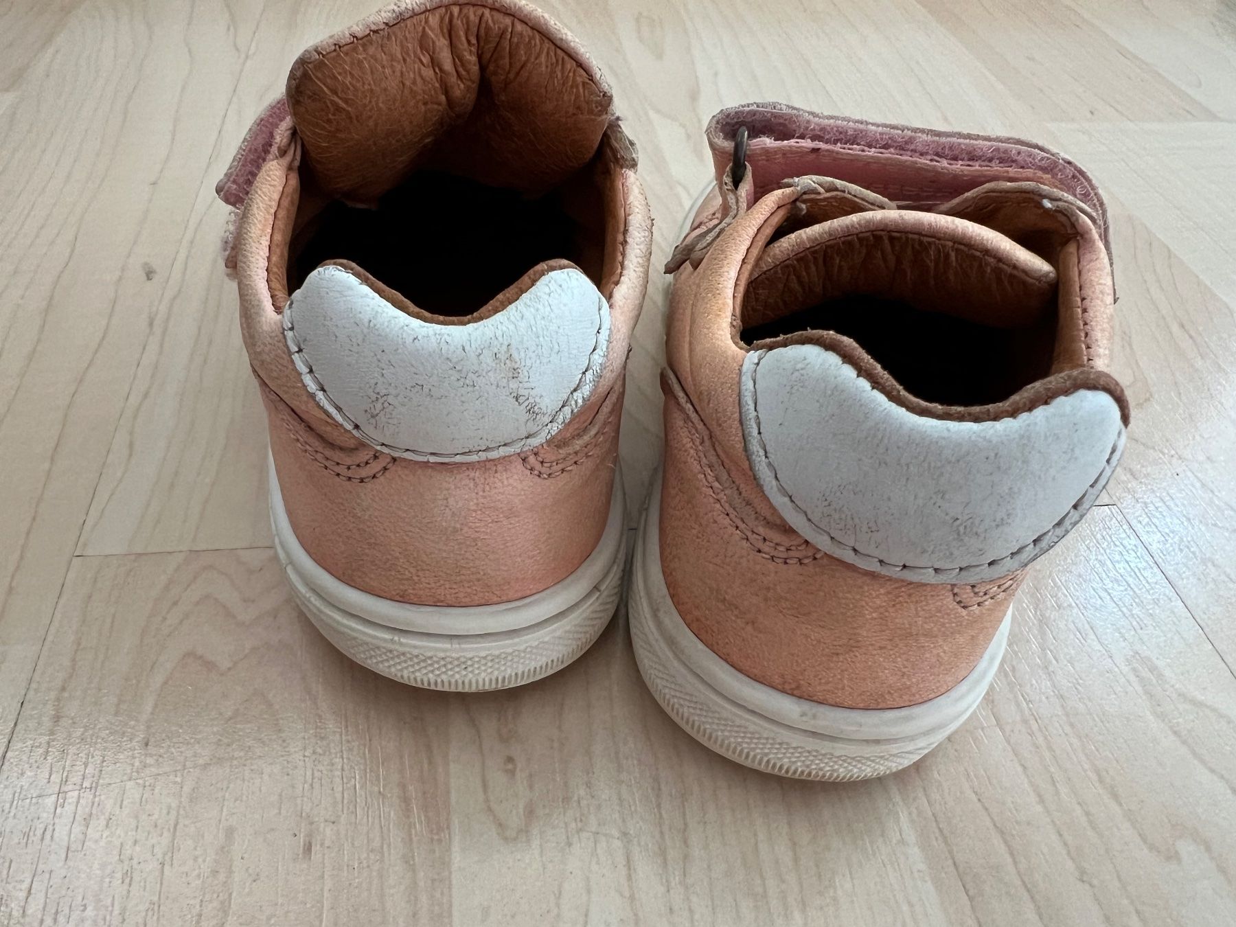 Bisgaard Scarpe per ragazzi: Bisgaard Kinderschuhe aus Leder Gr.23 – Usato da Siebnen venduto da dte_9kmw 2