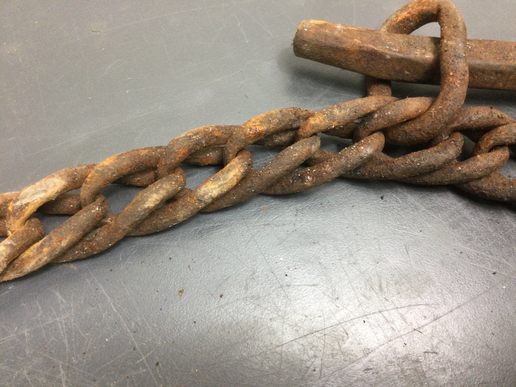 Werkzeuge: Rostige antike wunderschön geschmiedete Eisen Kette – Gebraucht aus Wangen SZ von kuriosum12 4