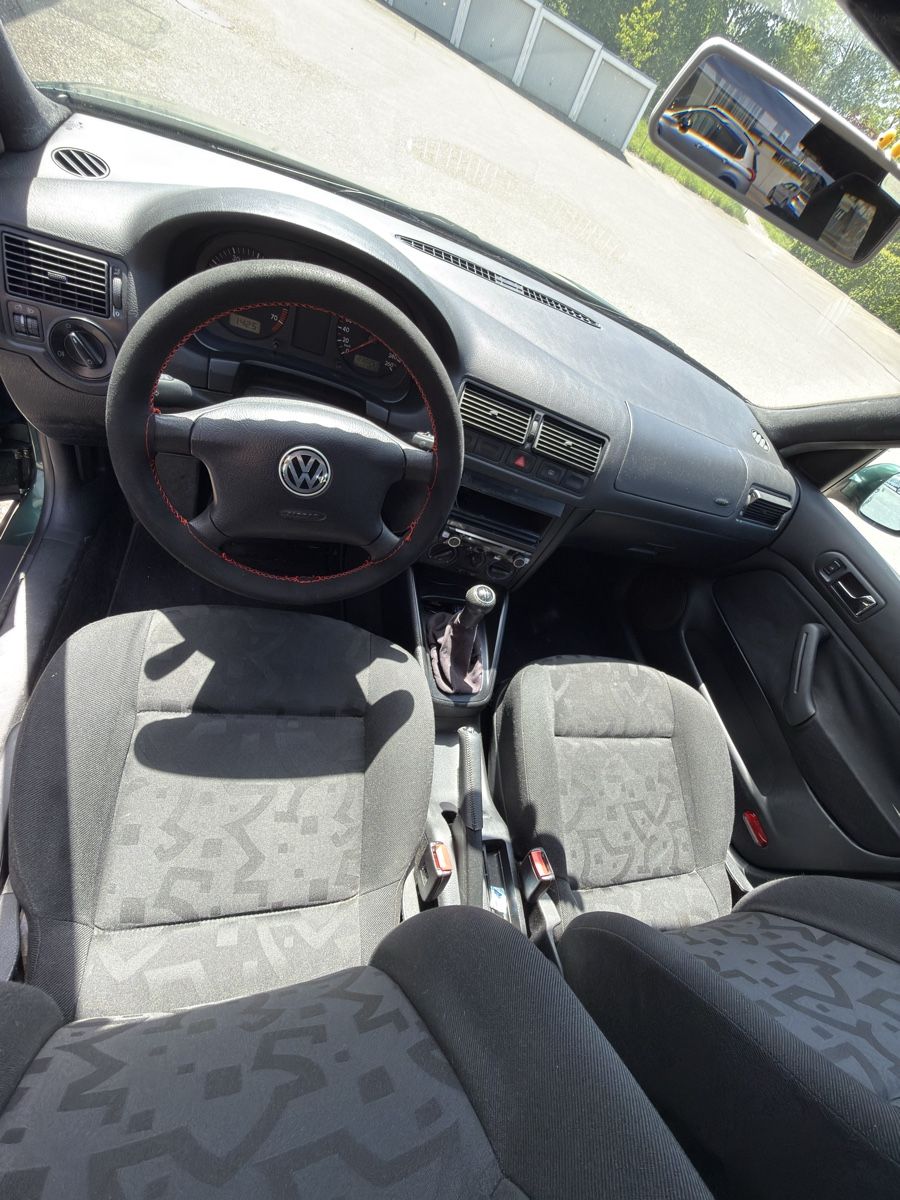 VW Automobili: VW Golf IV Variant – Usato da Langnau i. E. venduto da gal_bx2v 7