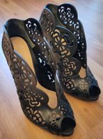 Schwarze Pumps von Alexander McQueen, Gr. 36, passen Alaïa