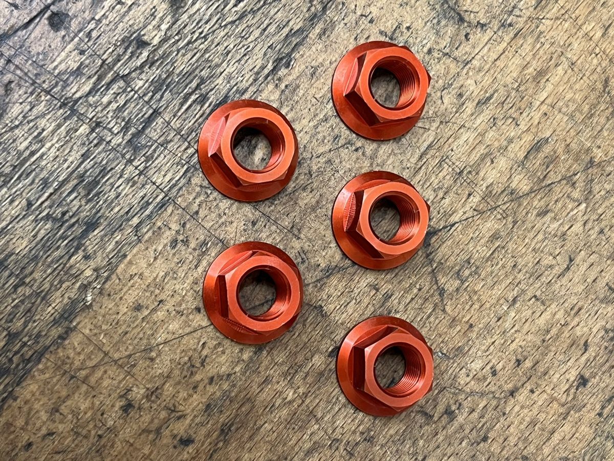 Ducati Tutti i ricambio per moto: 5x Aluminium Muttern M10x1mm, 7075 T6 – Usato da Sirnach venduto da Desmo8 1